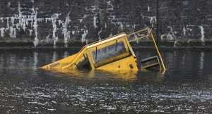 31 rescued after amphibious tour bus sinks in Liverpool