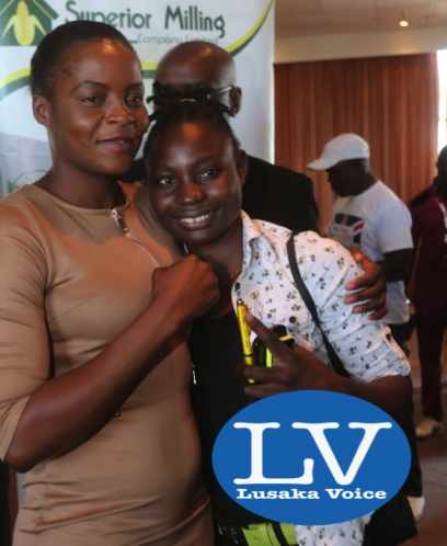 Boxers Esther and Catherine Phiri