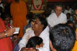 Devotees join 'Amma', India's 'hugging saint' Mata Amritanandamayi