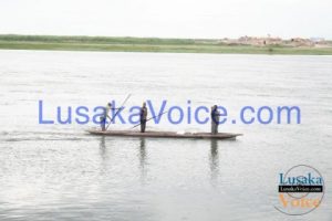 (Mongu-Kalabo road) Kalabo residents on the mighty Zambezi River paddling all the way to Kalabo -  Lusakavoice.com