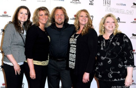 The Brown Family of TLC’s Sister Wives fame have 22 mouths to feed (17 kids, 4 wives, and one dad:husband,) and have had to move from their home in Utah to four separate residences in Las Vegas, Nevada The Brown Family of TLC’s Sister Wives fame have 22 mouths to feed (17 kids, 4 wives, and one dad/husband,) and have had to move from their home in Utah to four separate residences in Las Vegas, Nevada because of a threat that their family may be broken up due to state laws.