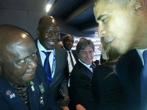 US President Obama meets Kaunda at Mandela's memorial UNITED States President Barack Obama has commended former President Kenneth Kaunda for his contribution to growth of democracy in Africa.