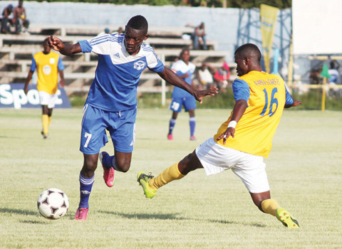 Nkwazi striker Augustine Mulenga (left) beats Napsa Stars’ Patrick Mwansa during the MTN Super Division Week 30 match at Lusaka’s Woodlands Stadium