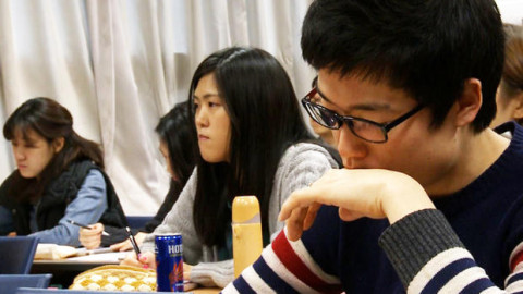 While an international educational poll ranks Korean students at the top for academics, they're at the bottom for happiness. While an international educational poll ranks Korean students at the top for academics, they're at the bottom for happiness.