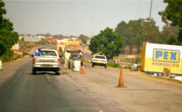 Zambia police road blocks