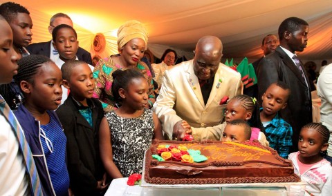 KK's 90th Birthday in Pictures - Lets cut that Cake
