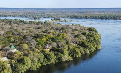 The River Club blends into the bush along the Zambezi upstream of Victoria Falls