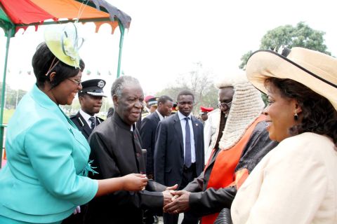 President Sata being welcomed by Speaker of the National Assembly Dr Patrick Matibini during the opening of parliament on September 19, 2014 -Picture by THOMAS NSAMA