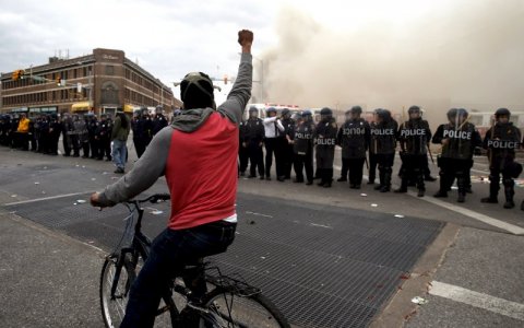 Baltmore riots - Shannon Stapleton:Reuters