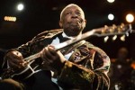 U.S. blues legend B.B. King performs onstage during the 45th Montreux Jazz Festival in Montreux July 2, 2011. REUTERS:VALENTIN FLAURAUD