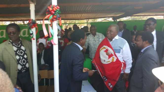 HH greets RB at the Kulamba Traditional Ceremony at Paramount Chief Kalonga Gawa Undi of the Chewa speaking people of Eastern Zambia, Malawi and Mozambique