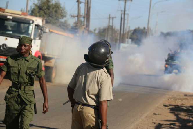 UPND  Mandevu Constituency tour disrupted by unruly PF Cadres, June 16th 2016