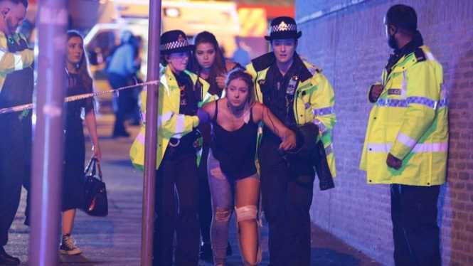 Ariana Grande concert at the Manchester Arena ended in mass evacuation after explosions reported after pop star's final song. Credit: Joel Goodman/London ...